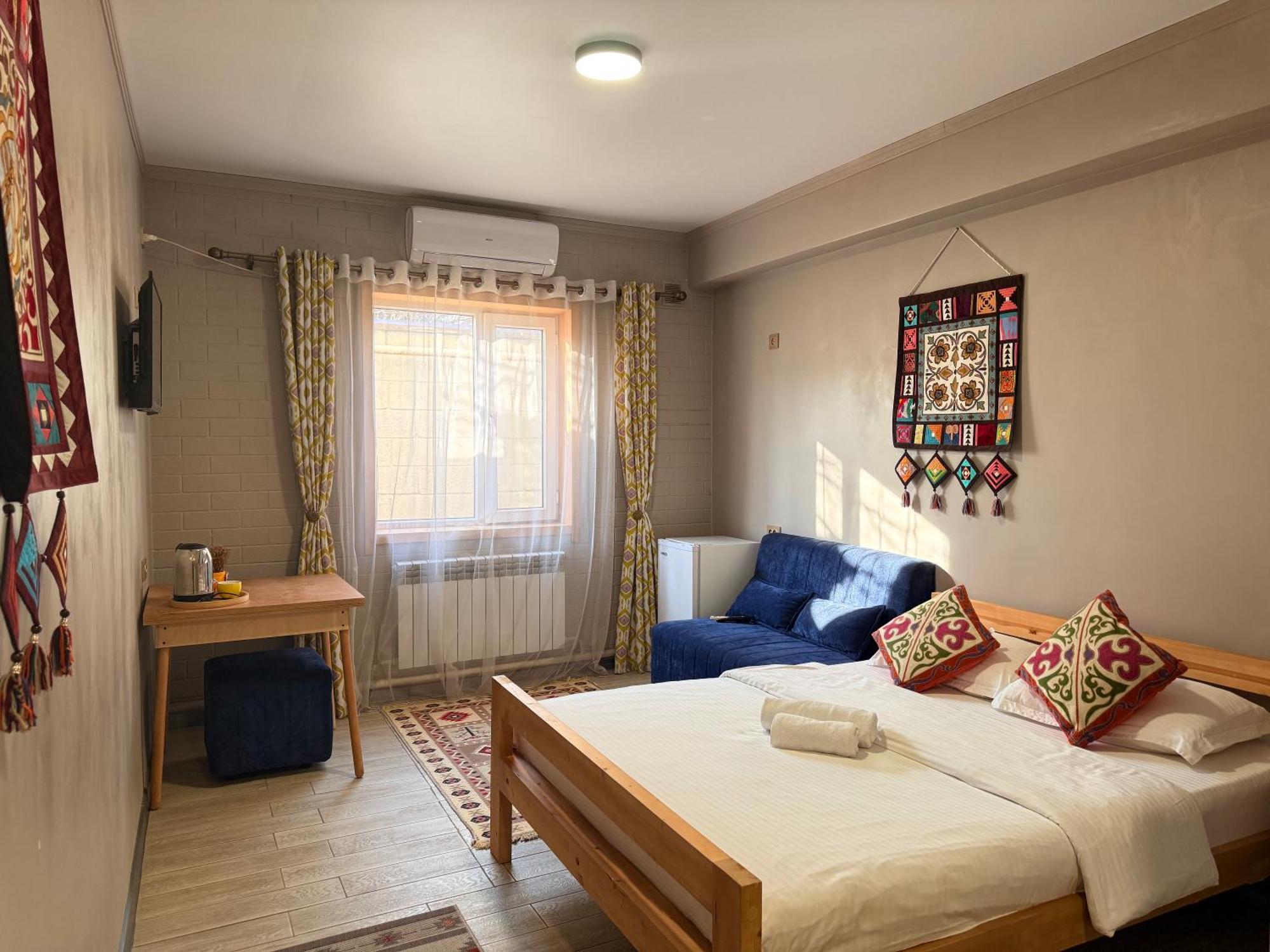 Salamat Hotel Bisjkek Eksteriør billede