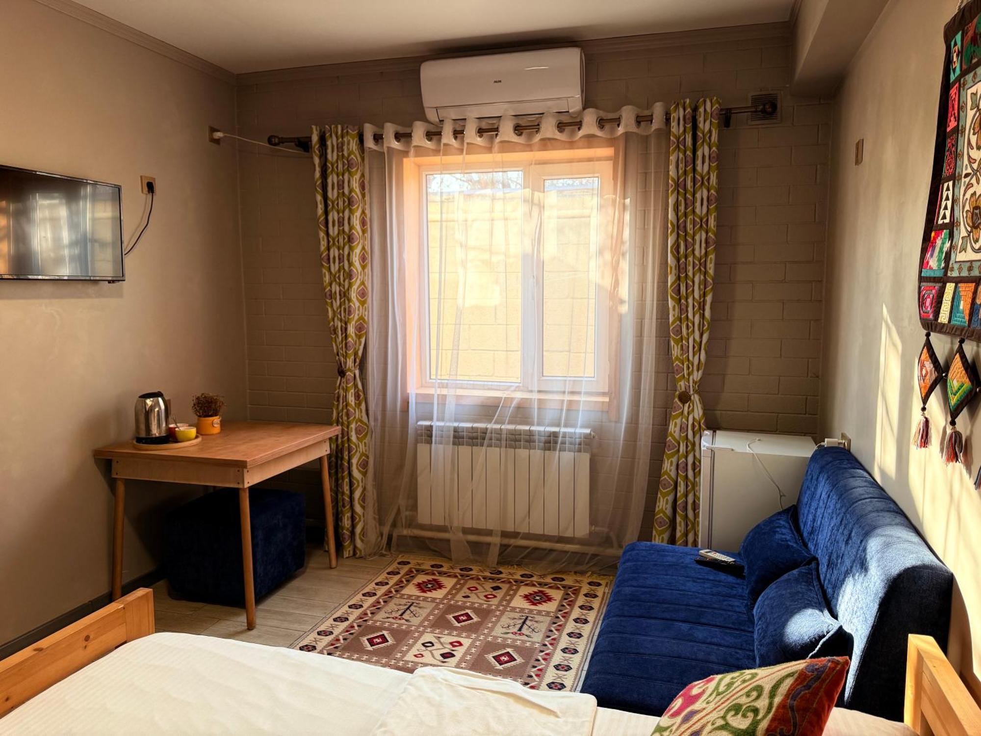 Salamat Hotel Bisjkek Eksteriør billede