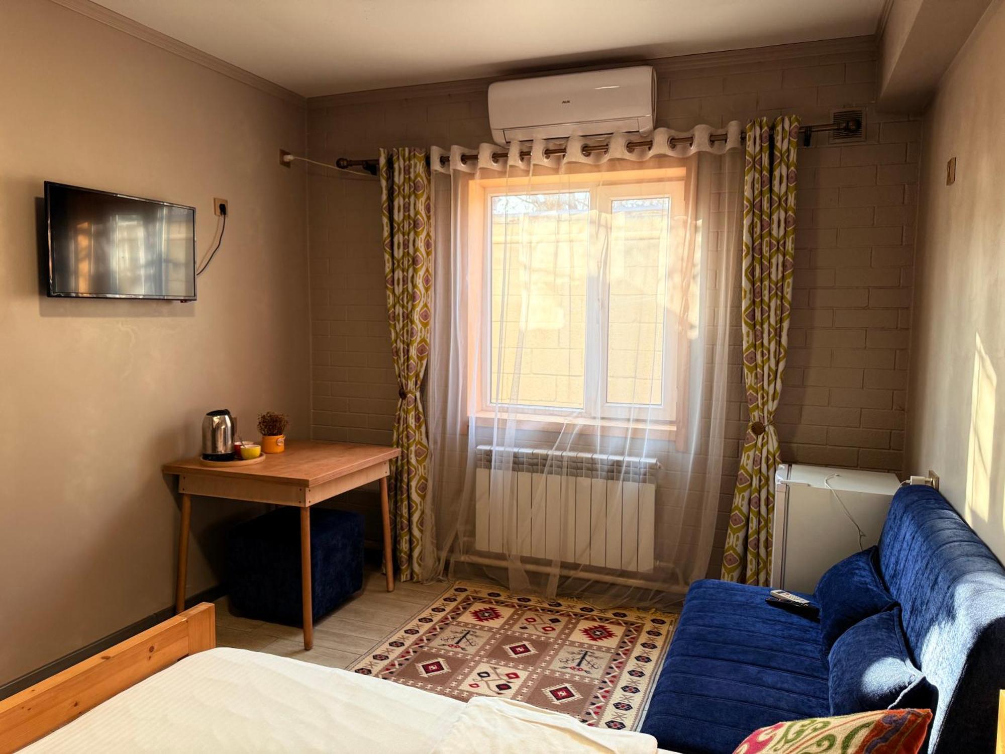 Salamat Hotel Bisjkek Eksteriør billede