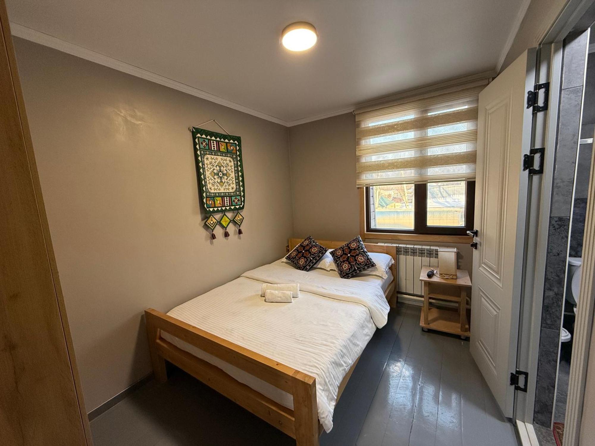 Salamat Hotel Bisjkek Eksteriør billede